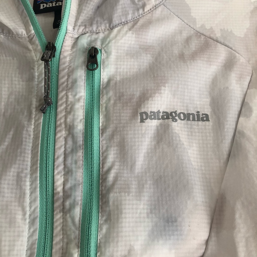 Patagonia Wind breaker